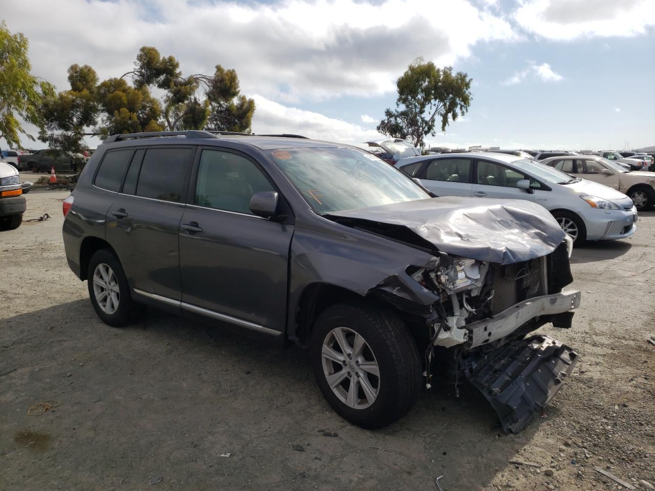 5TDZK3EH0DS123558 2013 Toyota Highlander Base