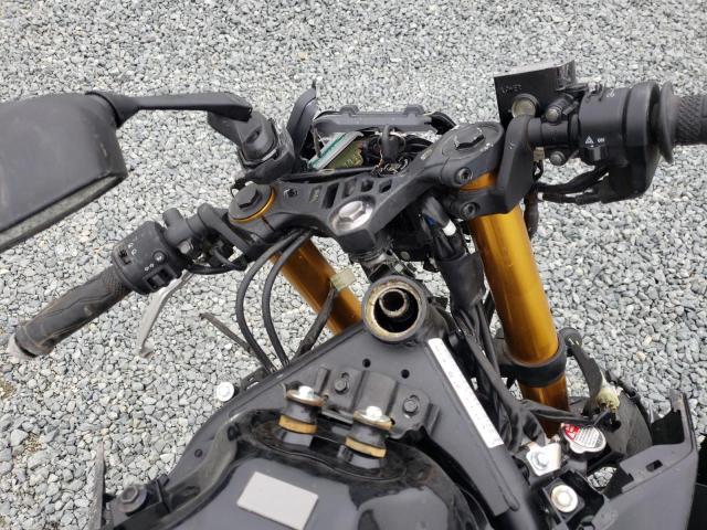 2021 YAMAHA YZFR3 A MH3RH18Y3MK005124