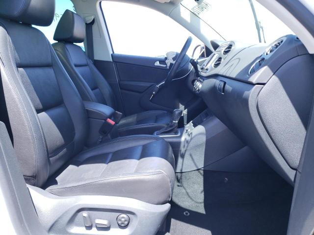 2017 VOLKSWAGEN TIGUAN SPO WVGUV7AX2HW511656