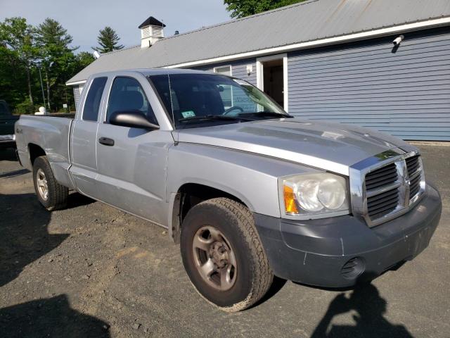 Salvage trucks for sale at East Granby, CT auction: 2005 Dodge Dakota ST