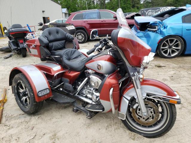 Salvage motorcycles for sale at Seaford, DE auction: 2000 Harley-Davidson Flhtcui