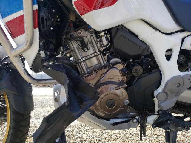 2018 HONDA CRF1000 D2 JH2SD0455JK200047