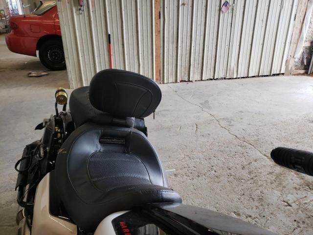 2021 HARLEY-DAVIDSON FLHXSE 1HD1PXL18MB957871