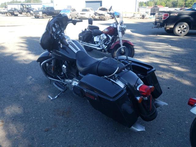 2009 HARLEY-DAVIDSON FLHX 1HD1KB4199Y661035