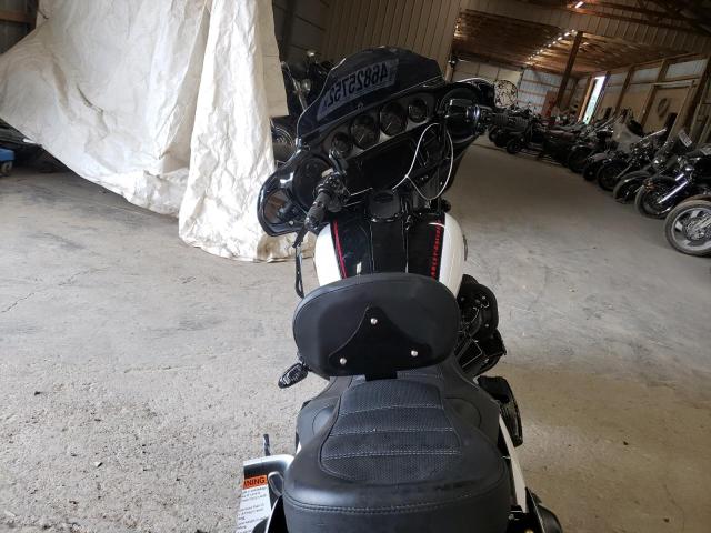 2021 HARLEY-DAVIDSON FLHXSE 1HD1PXL18MB957871