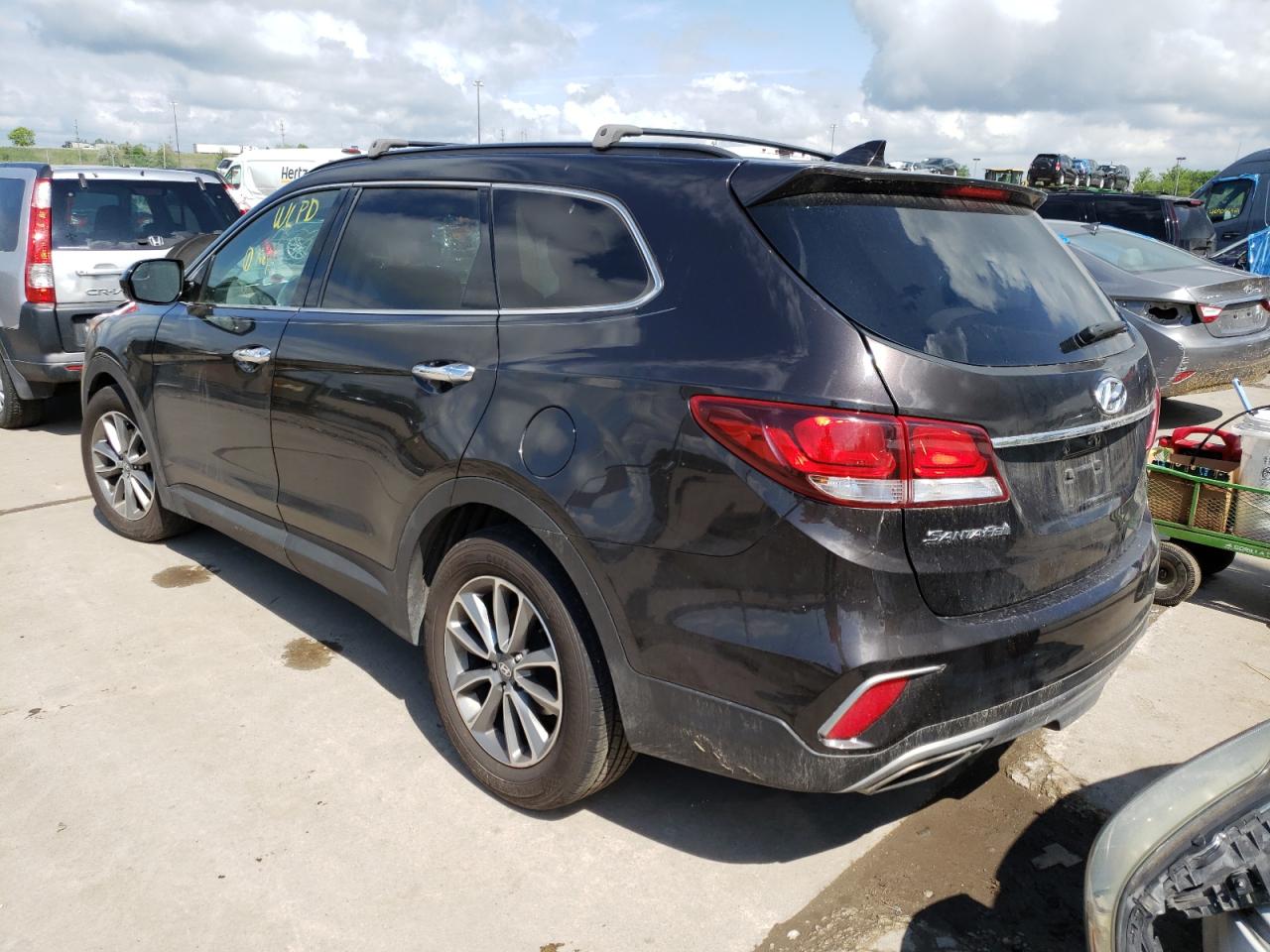 KM8SM4HF4HU196246 2017 Hyundai Santa Fe Se