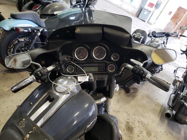 2008 HARLEY-DAVIDSON FLHC 1HD1FC4158Y657928