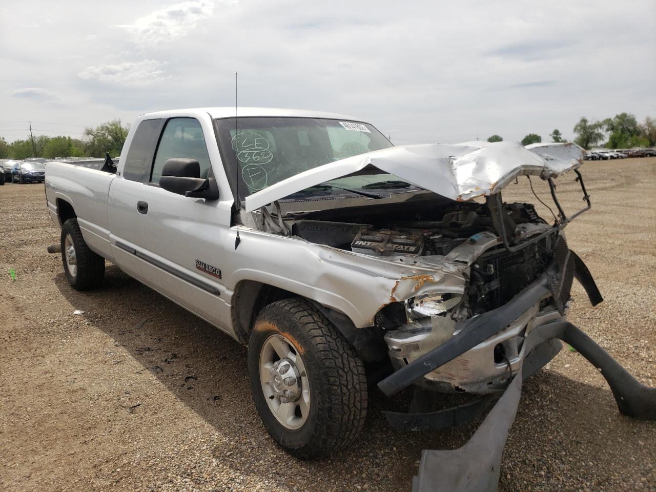 2001 Dodge Ram 2500 للبيع في Nampa، ID - Front End