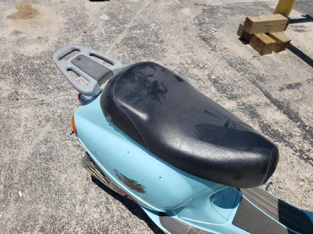 2001 VESPA C161C ZAPC161C815001504