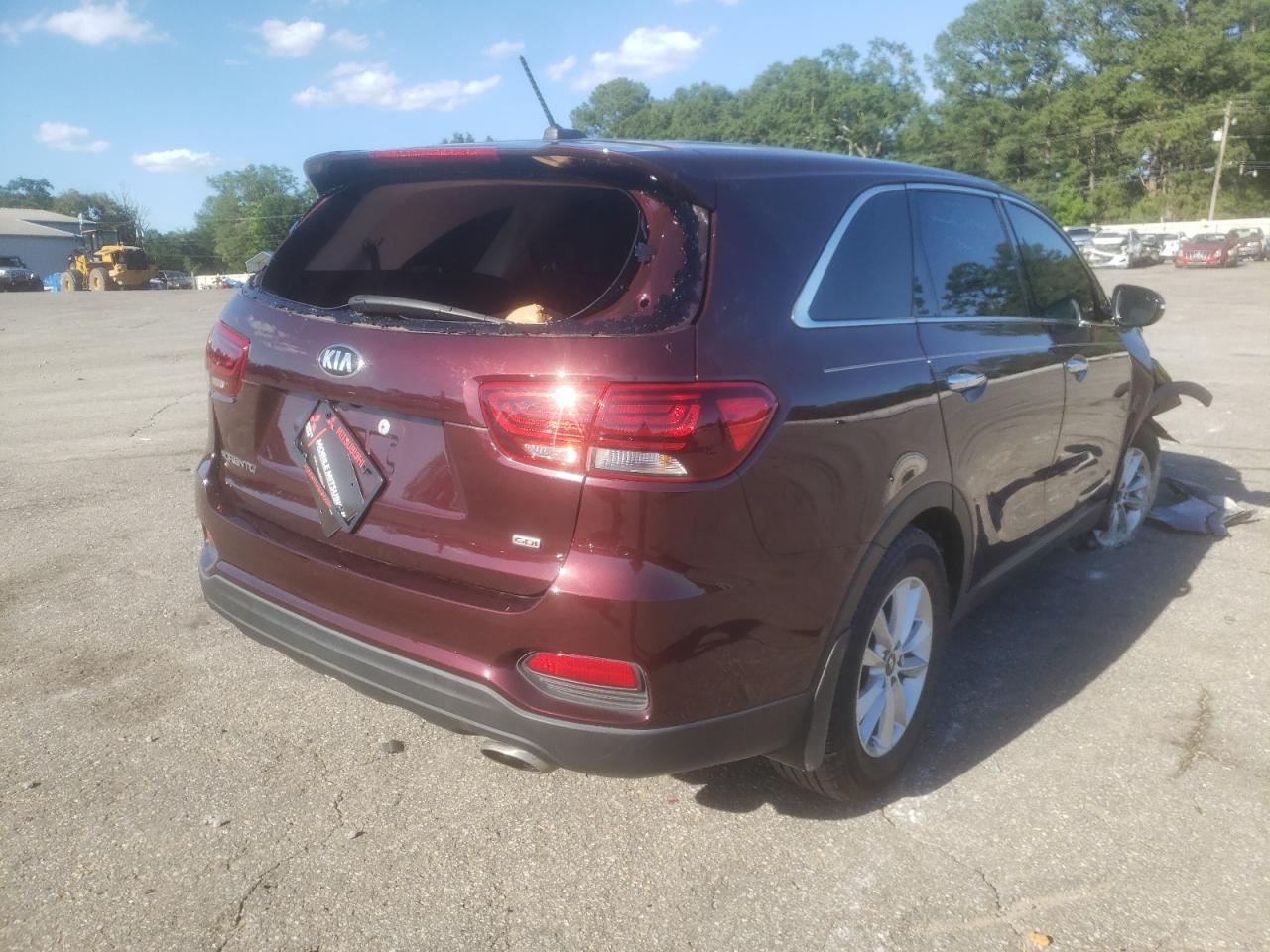 2020 Kia Sorento L VIN: 5XYPG4A39LG624226 Lot: 46794252