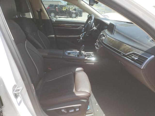 2017 BMW 740 XE WBA7J2C38HG497764