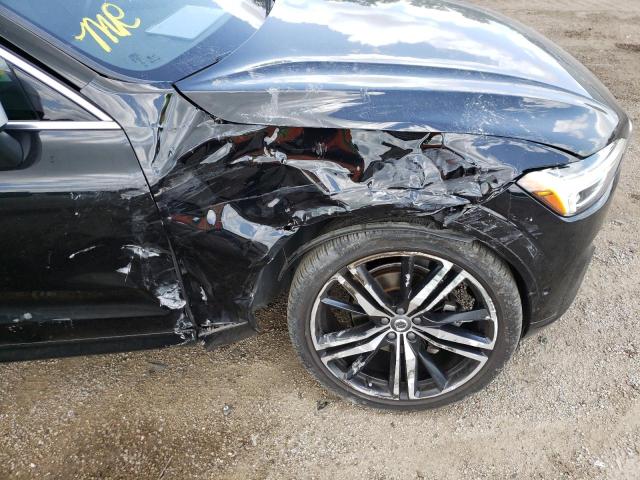 2019 VOLVO XC60 T5 R- LYV102DM5KB237781