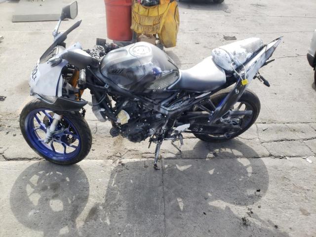2019 YAMAHA YZF-R3 MH3RH17YXKK002722