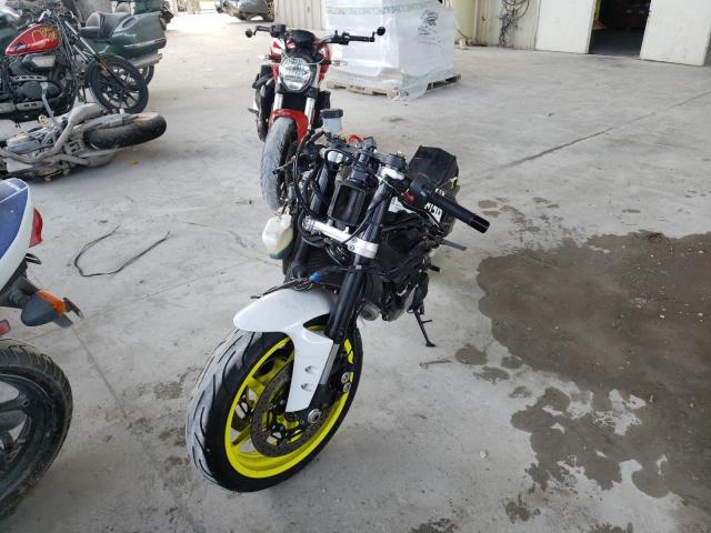 2017 YAMAHA YZFR6 JYARJ28E4HA001184