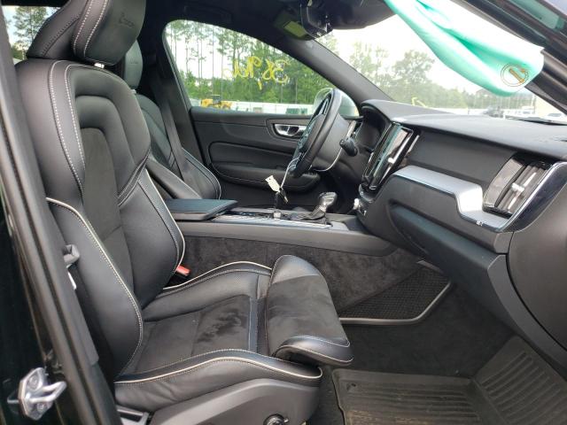 2019 VOLVO XC60 T5 R- LYV102DM5KB237781