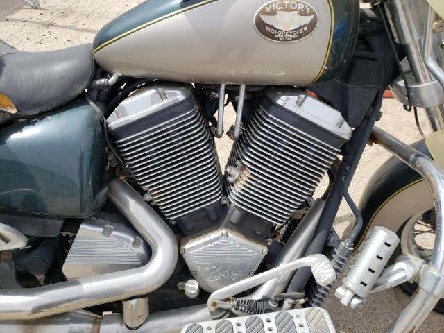 2001 VICTORY MOTORCYCLES V92 C DELU 5VPCD15L713001822