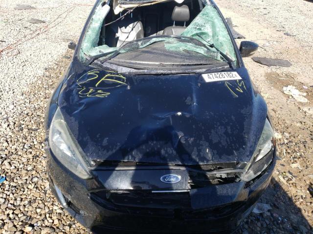 1FADP3F21GL275656 Ford FOCUS SE