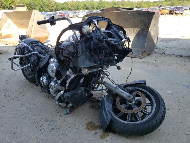 Salvage cars for sale from Copart Seaford, DE: 2017 Harley-Davidson Fltru