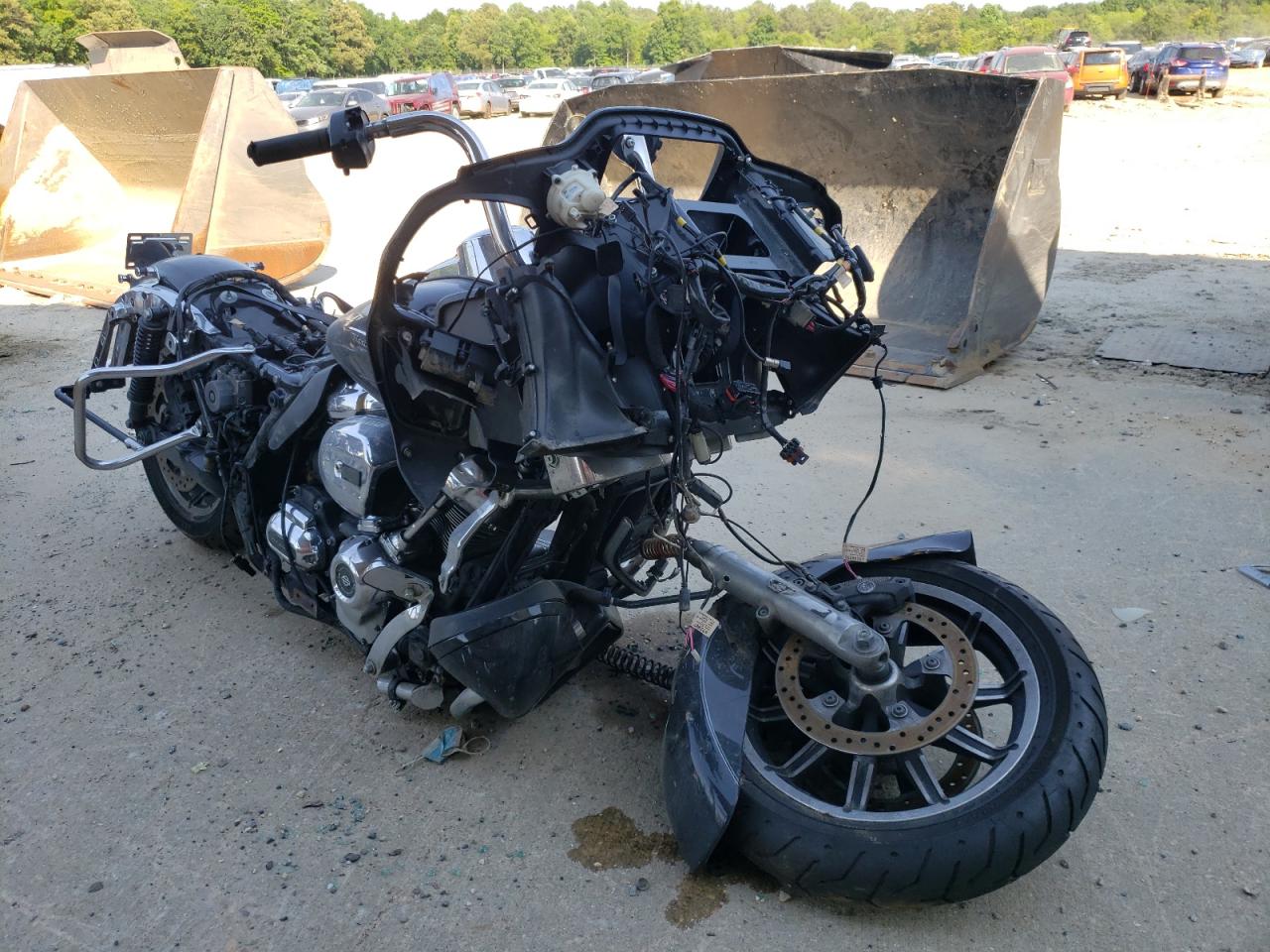 1HD1KGD13HB645394 HARLEY-DAVIDSON FLTRU 2017
