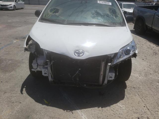 2018 TOYOTA SIENNA L 5TDZZ3DC5JS938593