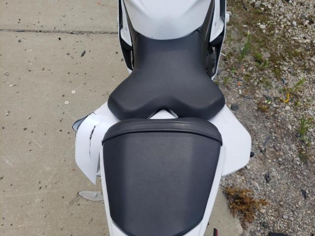 2015 YAMAHA YZFR6 JYARJ16E3FA034185