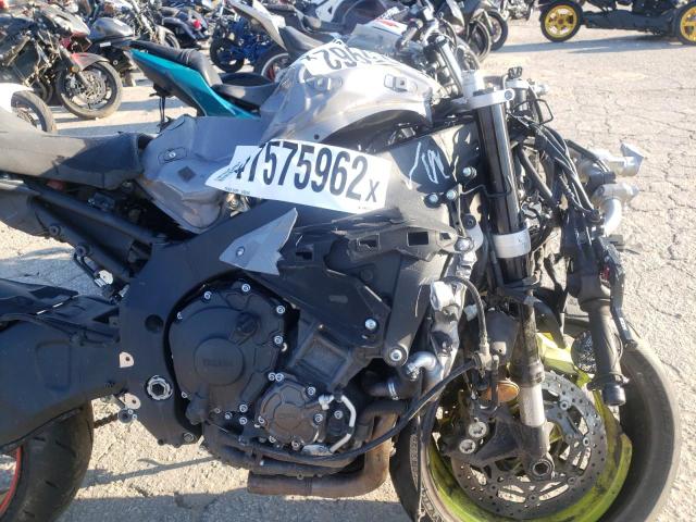2017 YAMAHA FZ10 JYARN48E0HA000873