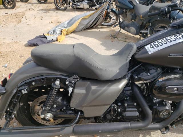 1HD1KRP34KB617975 Harley-Davidson Flhxs 2019. Фото: 4