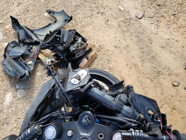 2014 YAMAHA FZ6 R JYARJ18E8EA013425