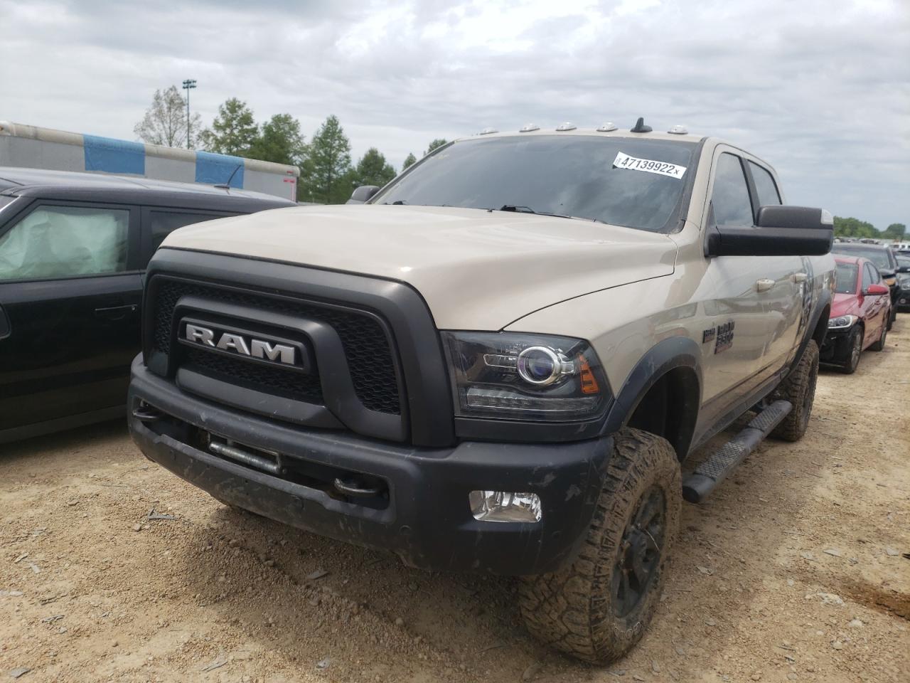 2018 Ram 2500 Powerwagon vin: 3C6TR5EJ7JG402975