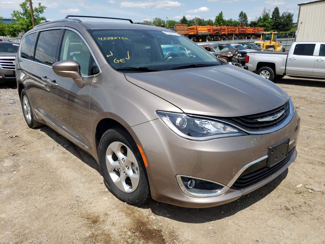 На аукционе Copart ᐉ 2018 CHRYSLER PACIFICA HYBRID TOURING L купить в  Америке с доставкой в Минск и Беларусь ᐉ ИнтерКарго