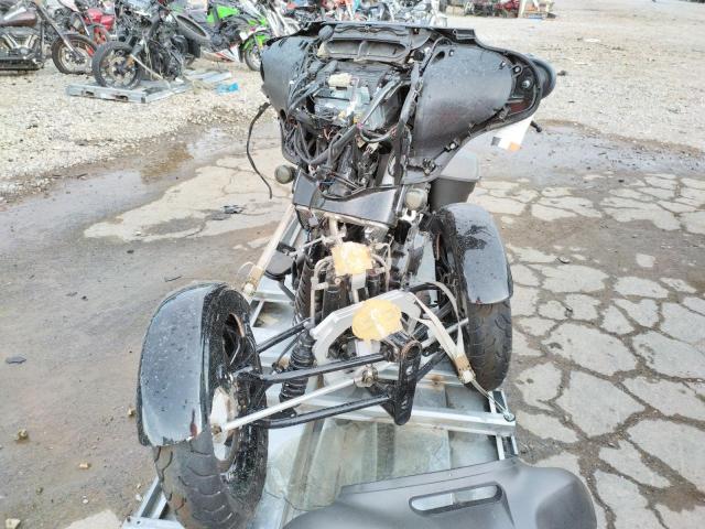 2019 HARLEY-DAVIDSON FLHXS 1HD1KRP14KB615139