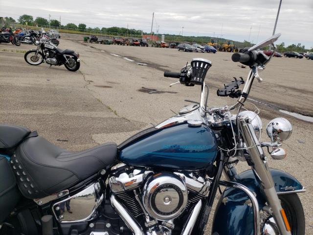 2020 HARLEY-DAVIDSON FLHC 1HD1YAJ1XLB049062
