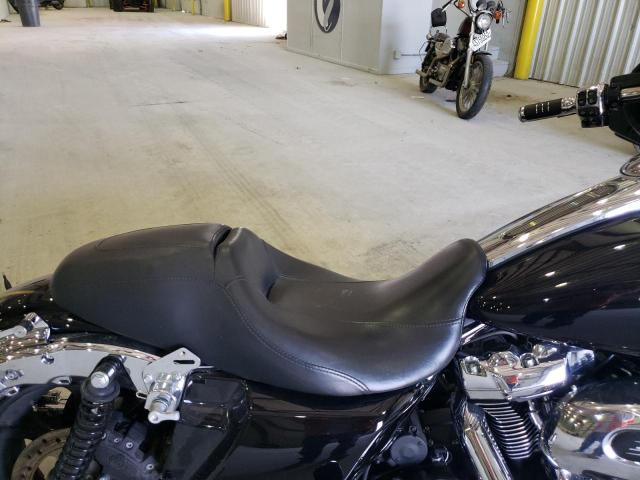 2019 HARLEY-DAVIDSON FLHX 1HD1KBC16KB605516