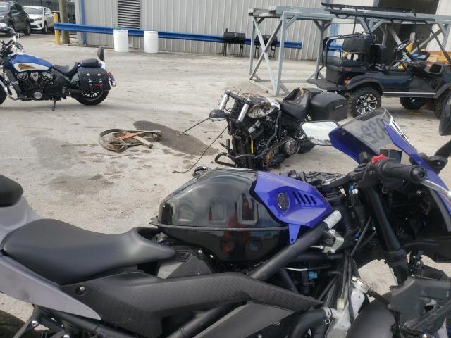 2020 YAMAHA YZFR3 A MH3RH18Y3LK003808