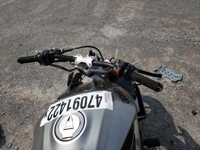 2016 APRILIA TUONO V4 1 ZD4TYU00XGS000068