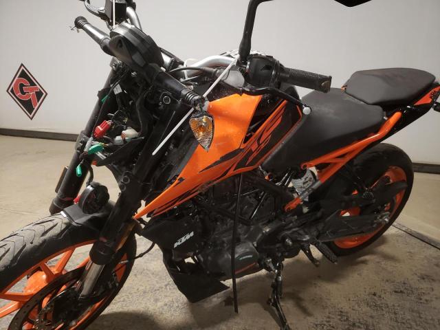 2022 KTM 200 DUKE MD2JPC40XNC037276