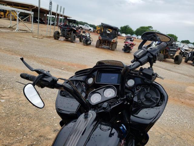 2019 HARLEY-DAVIDSON FLTRXSE 1HD1TCL13KB955429