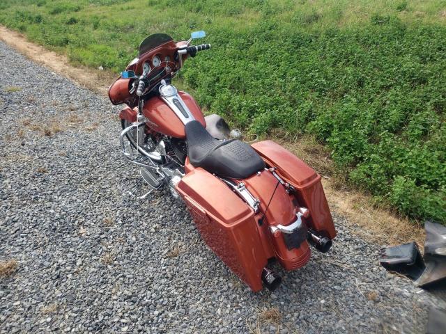 2011 HARLEY-DAVIDSON FLHX 1HD1KB41XBB604335