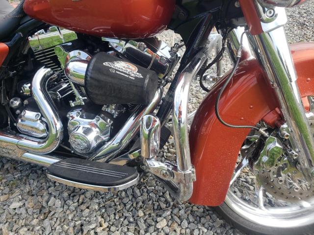 2011 HARLEY-DAVIDSON FLHX 1HD1KB41XBB604335