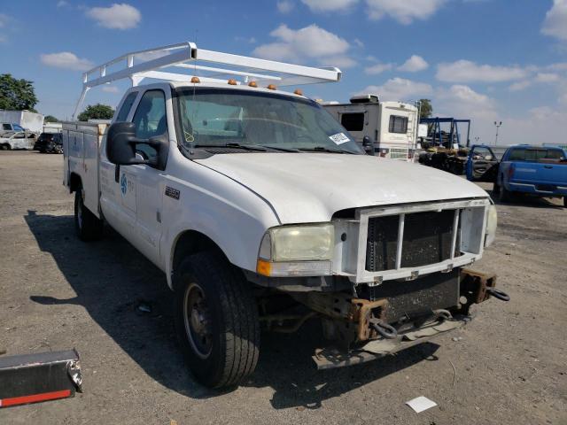 Salvage cars for sale from Copart Bakersfield, CA: 2004 Ford F350 SRW S