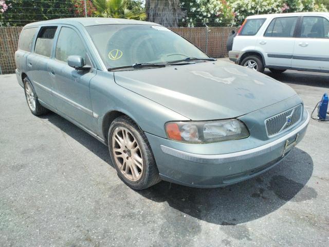 2004 Volvo V70 