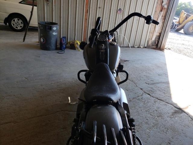 2018 HARLEY-DAVIDSON FLHRXS 1HD1KVC1XJB646327