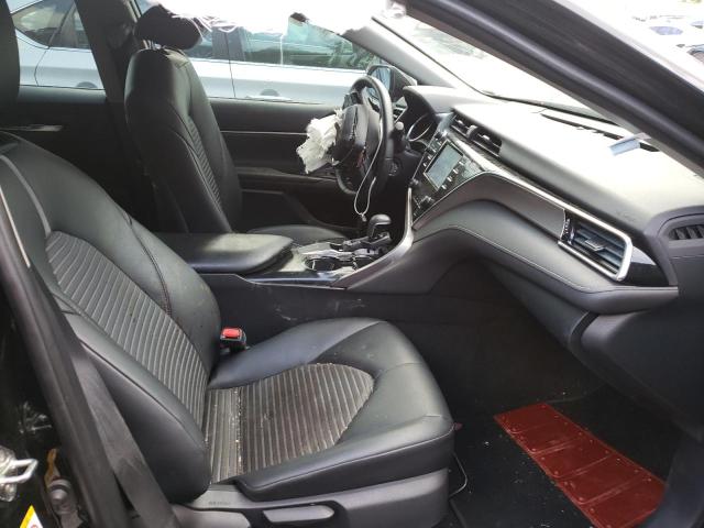 Фото: 4T1B11HKXJU636447 - 5