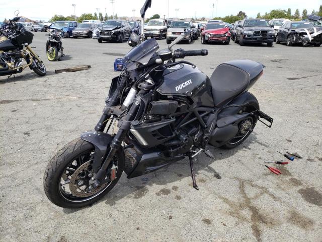2011 DUCATI DIAVEL ZDM13BLW5BB000997
