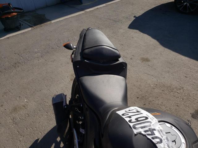 2019 YAMAHA YZFR3 A MH3RH18Y3KK002205