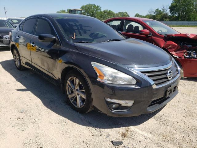 Salvage cars for sale from Copart Milwaukee, WI: 2015 Nissan Altima 2.5