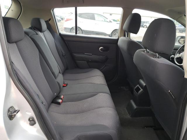 Фото: 3N1BC13E49L420473 - 6