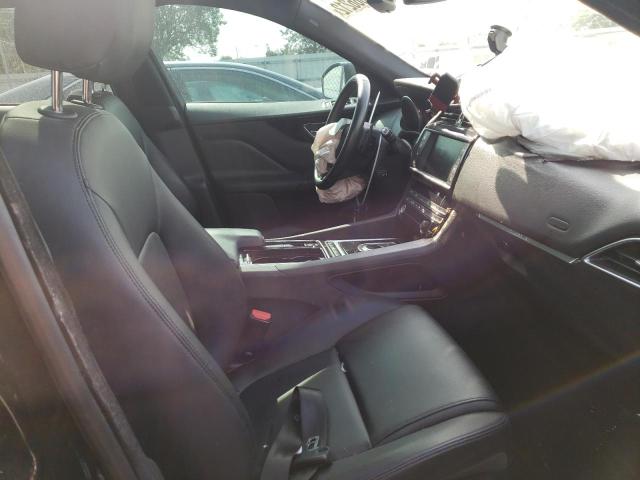 2018 JAGUAR F-PACE PRE - SADCJ2FX5JA271842