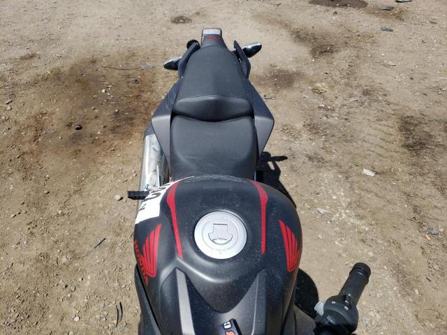 2021 HONDA CBR300 R MLHNC5102M5700293