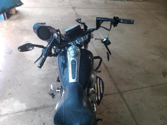 2009 HARLEY-DAVIDSON FLHX 5HD1KB4109Y661207